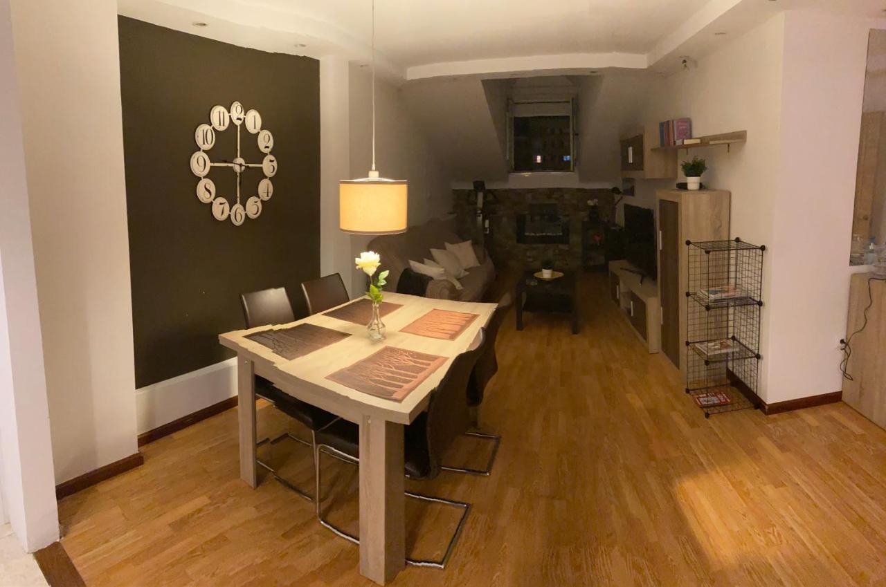 Apartamento Isabela2 Onís Exteriör bild